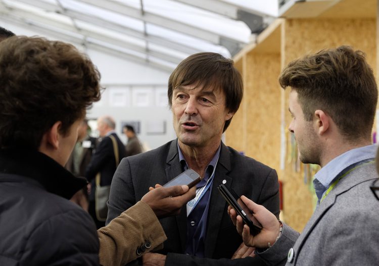 Nicolas Hulot, répondant aux questions dans les espaces Générations climat