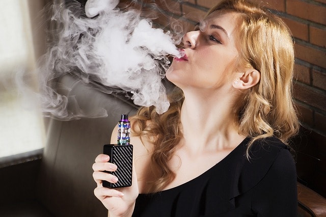 elfbar nachfüll pod läuft aus Cigarette électronique et diacétyle : attention aux produits contenus dans  les e-liquides