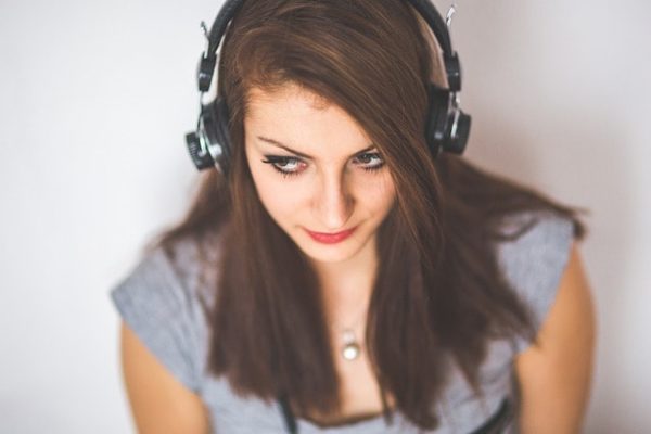 Problème audition jeunes