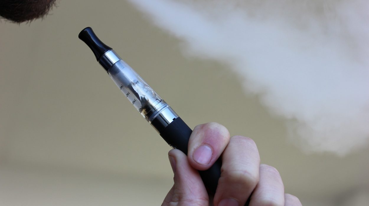 Cigarettes électroniques : Juul finit par se retirer du marché européen