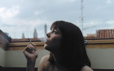 Cancer poumon femme-cigarette
