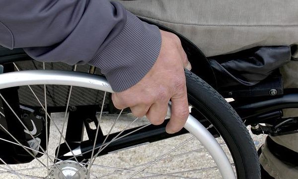 poliomyélite_fauteuil-roulant